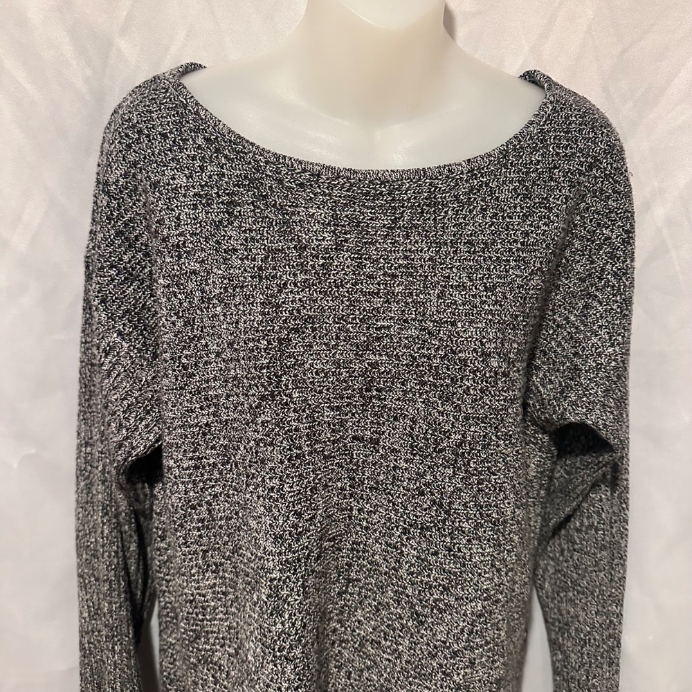 Black and White Boat Neck Sweater Drop Sleeve High Low Hem Size Medium - Picture 2 of 7